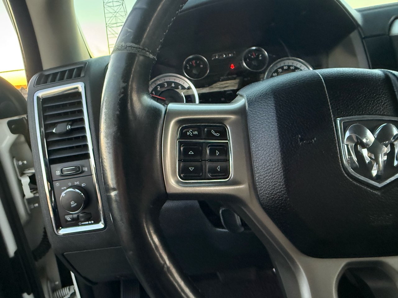 RAM 2500 Laramie Crew Cab LWB 4WD 2016