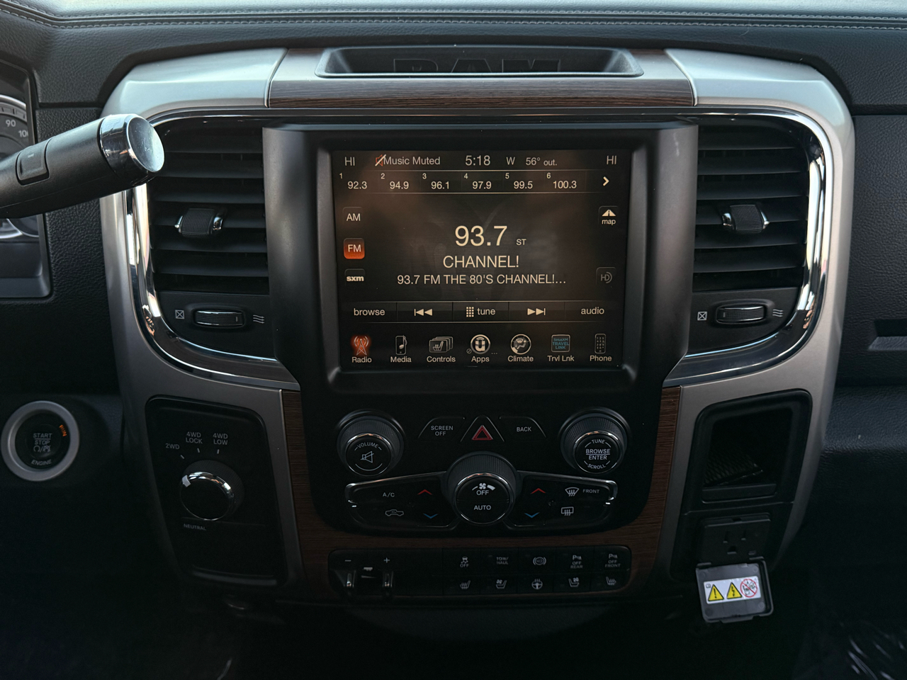 RAM 2500 Laramie Crew Cab LWB 4WD 2016