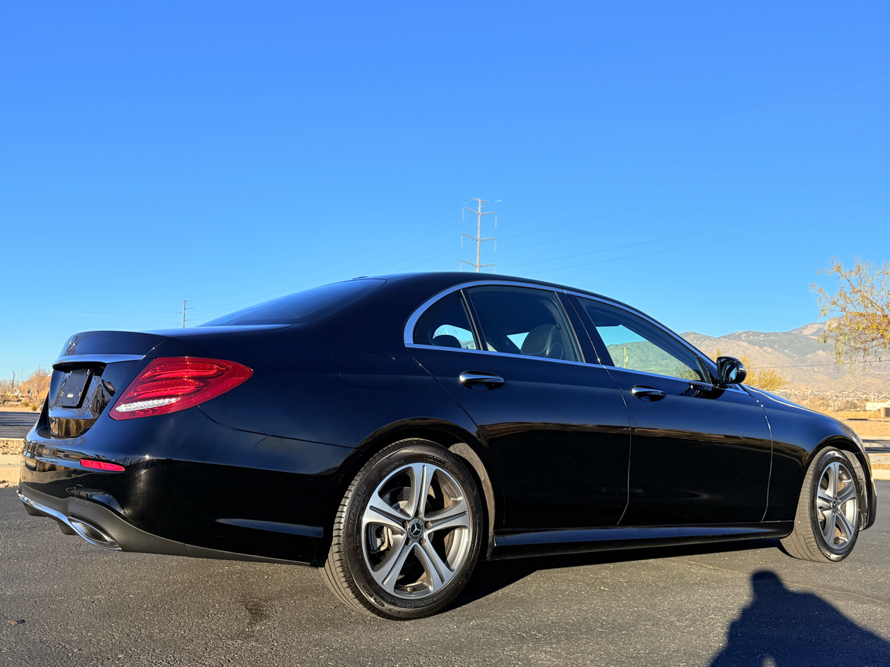 Mercedes-Benz E-Class E300 Luxury Sedan 2019