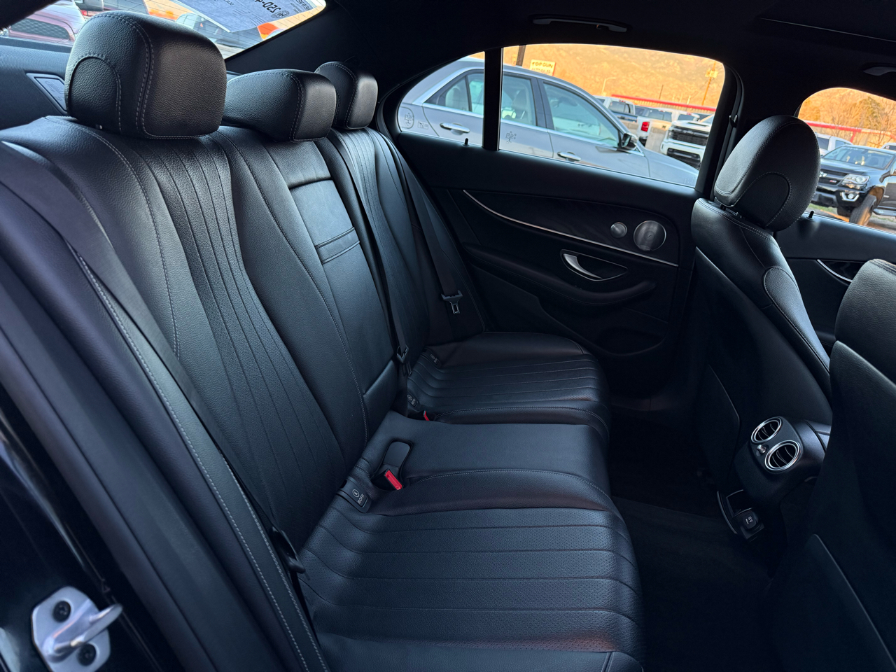 Mercedes-Benz E-Class E300 Luxury Sedan 2019