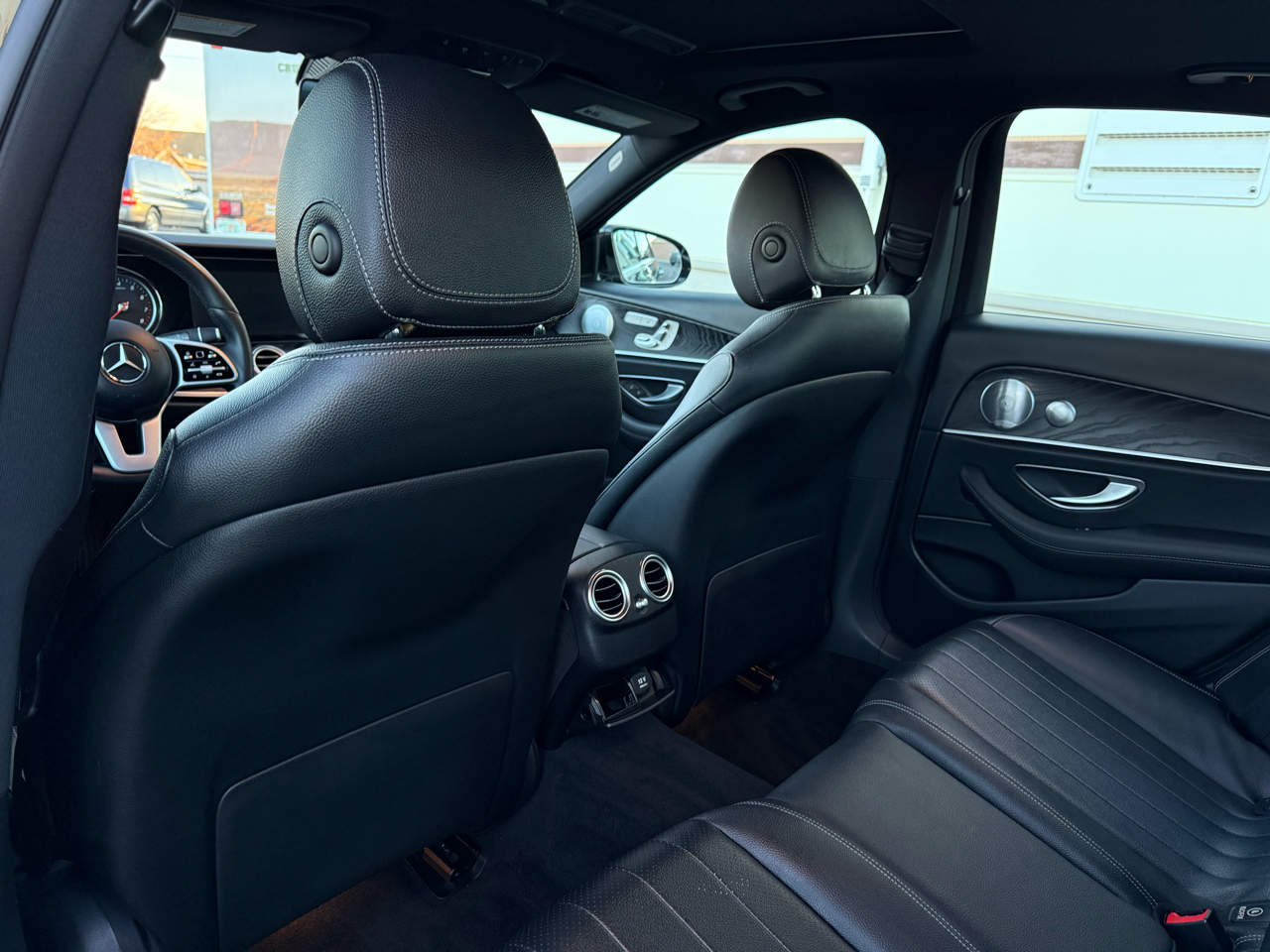 Mercedes-Benz E-Class E300 Luxury Sedan 2019