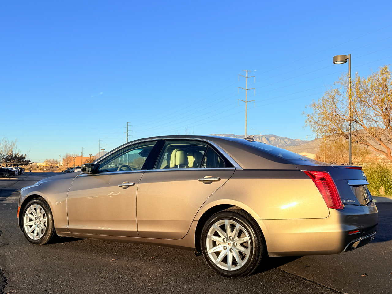 Cadillac CTS 2.0L Turbo Luxury AWD 2014