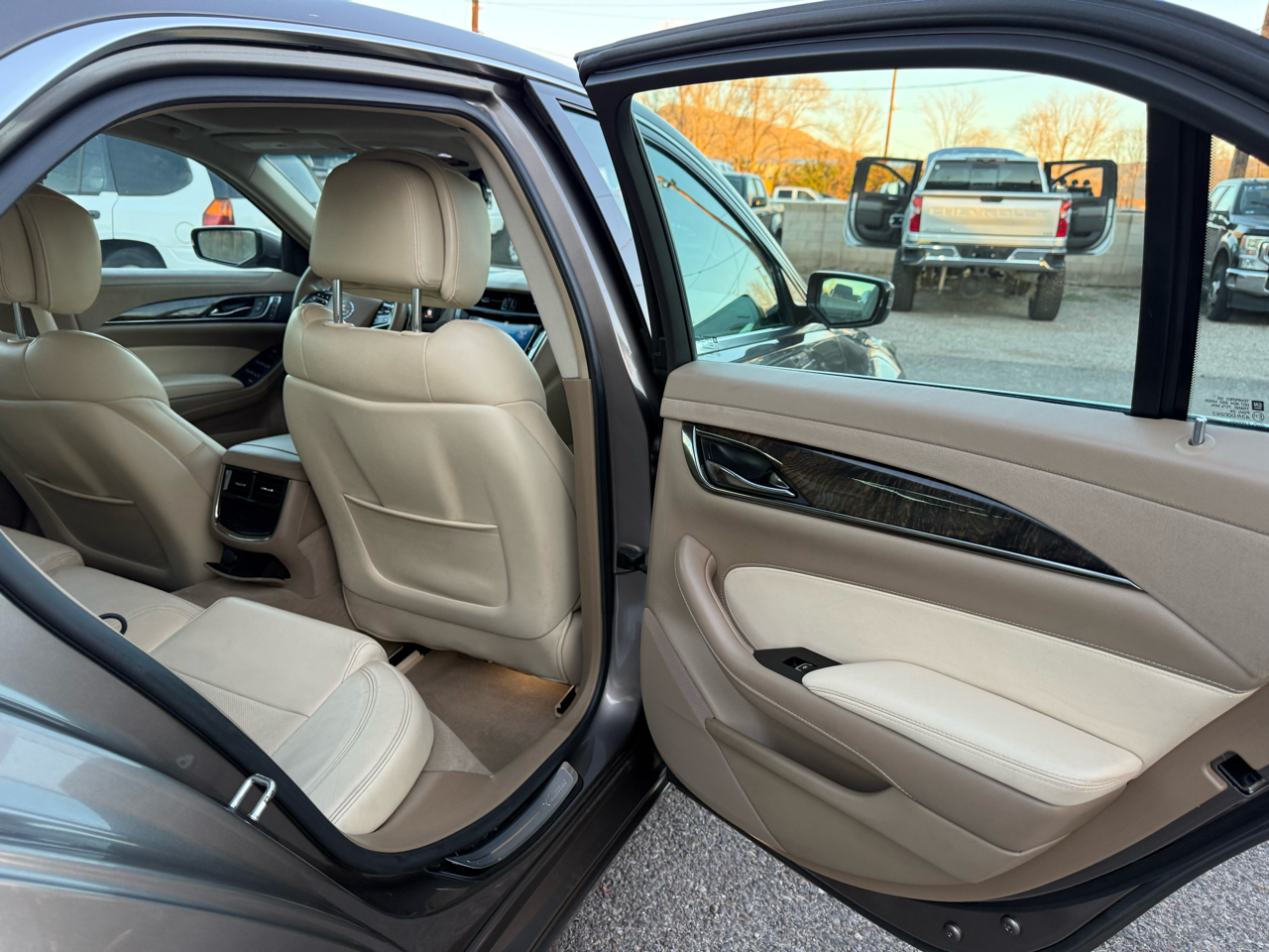 Cadillac CTS 2.0L Turbo Luxury AWD 2014