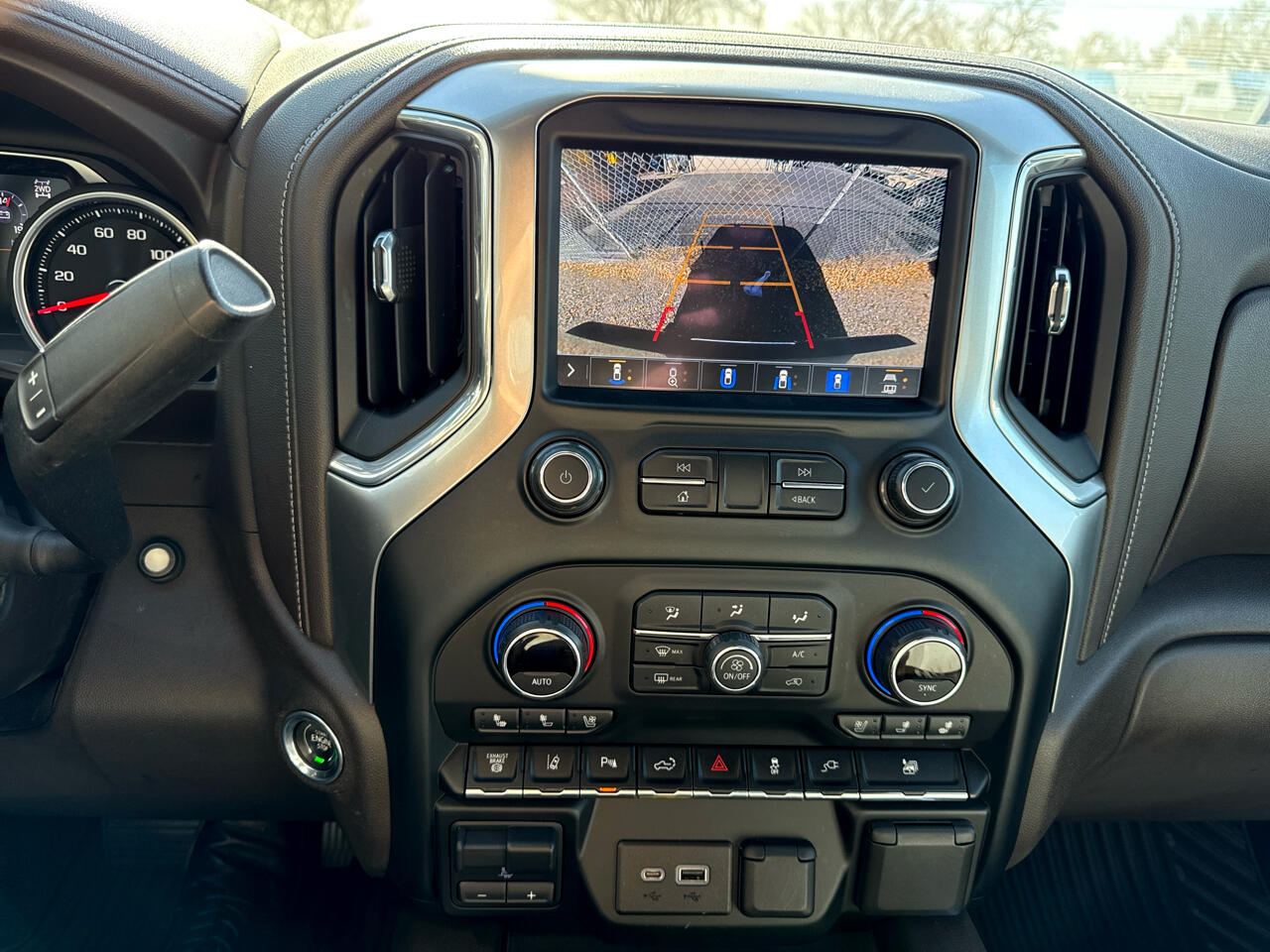 Chevrolet Silverado 2500HD LTZ Crew Cab 4WD 2020