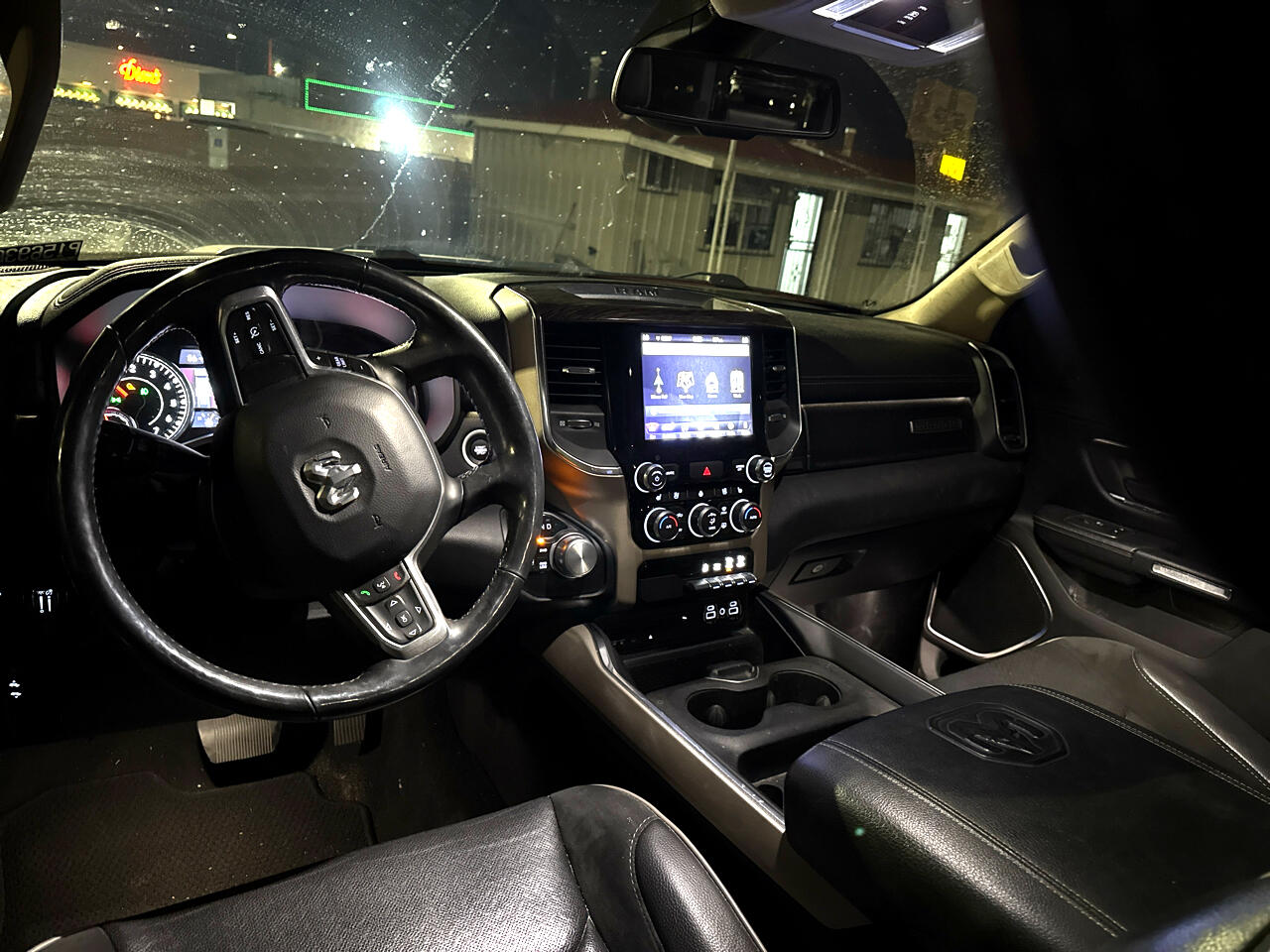 RAM 1500 Laramie Crew Cab SWB 4WD 2019