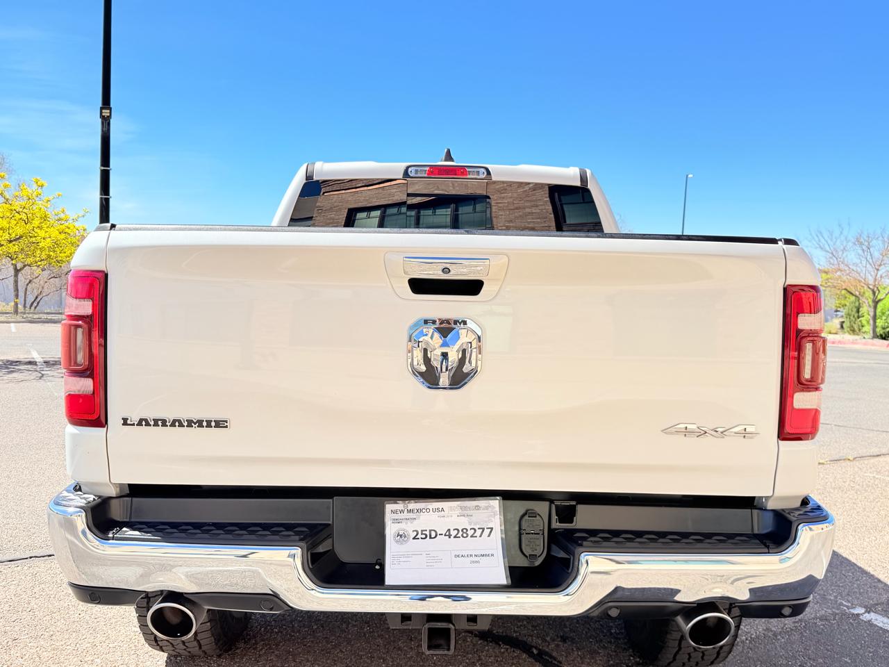 RAM 1500 Laramie Crew Cab SWB 4WD 2019