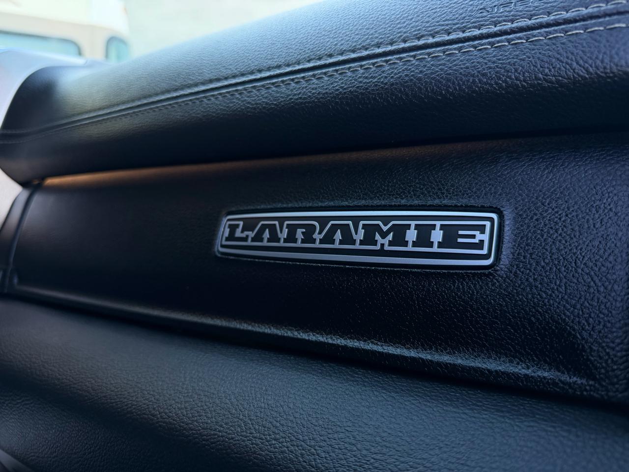 RAM 1500 Laramie Crew Cab SWB 4WD 2019