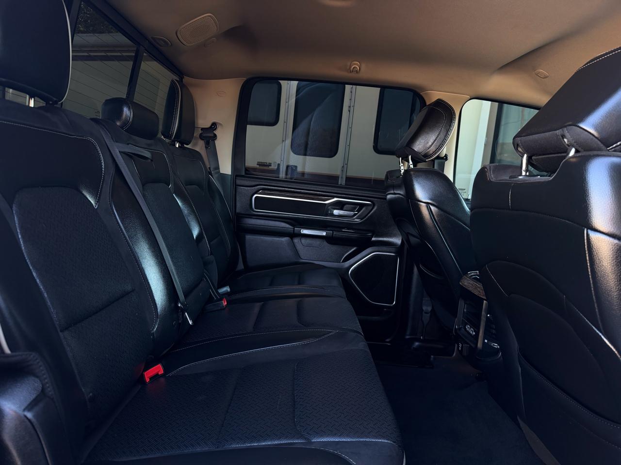 RAM 1500 Laramie Crew Cab SWB 4WD 2019