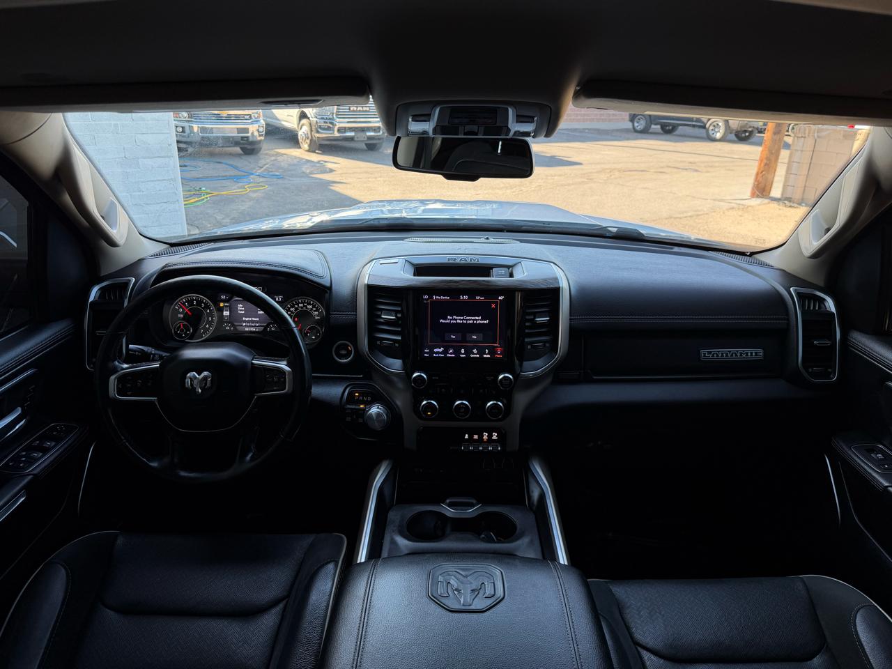 RAM 1500 Laramie Crew Cab SWB 4WD 2019