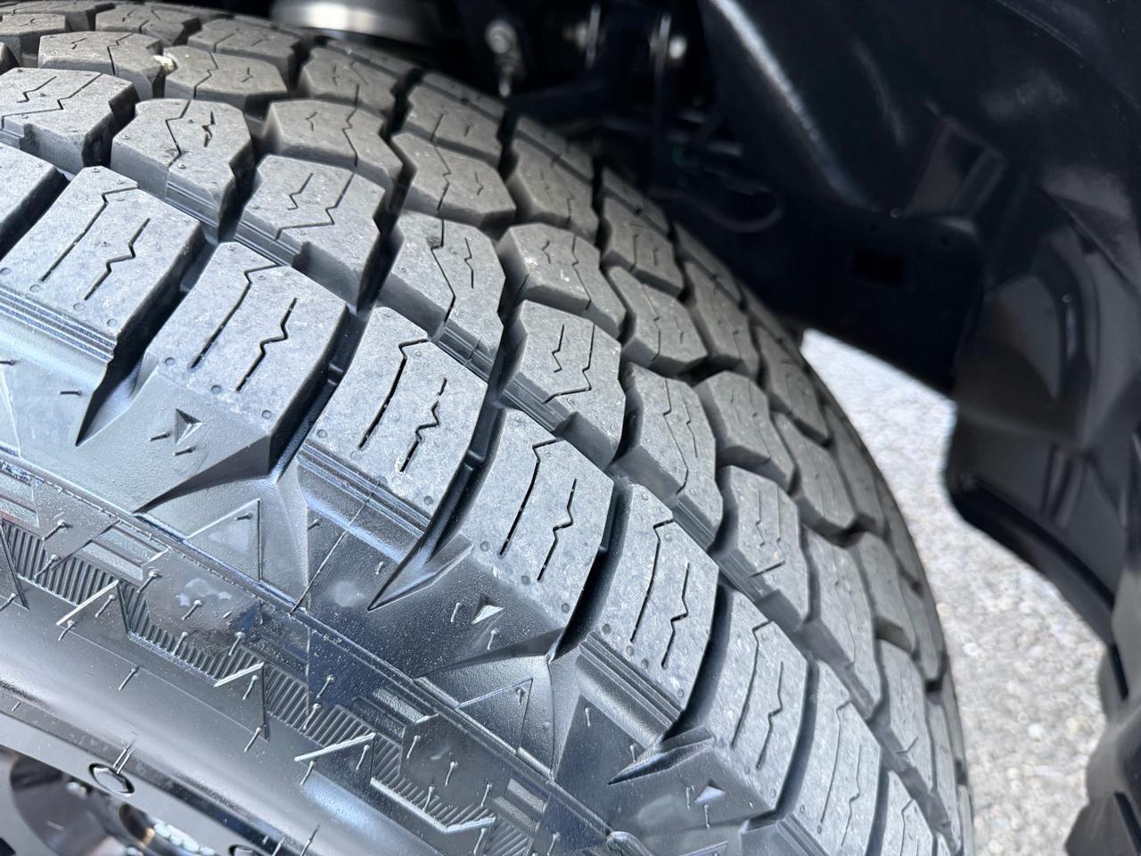 RAM 1500 Laramie Crew Cab SWB 4WD 2019