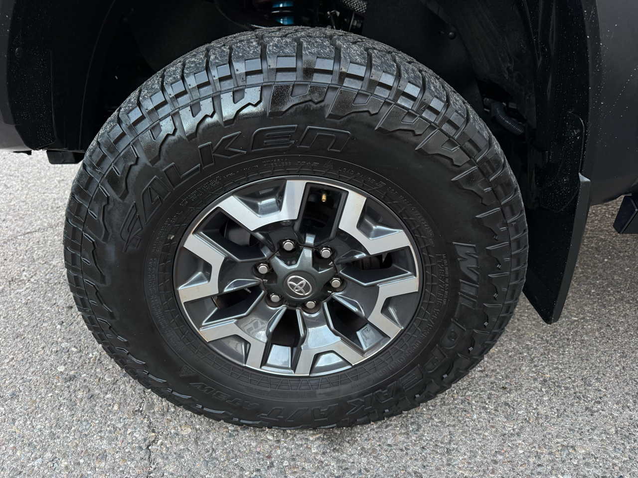 Toyota Tacoma TRD Offroad Dbl Cab 4WD V6 at 2023