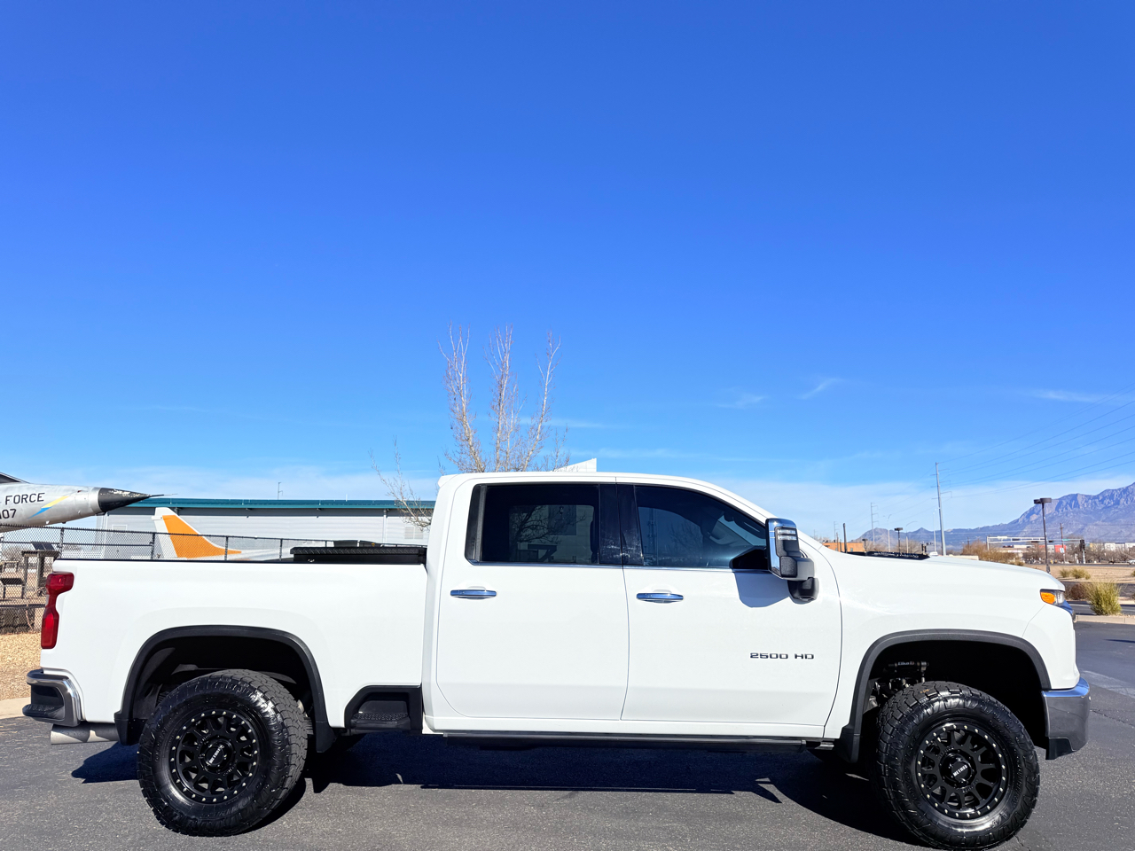Chevrolet Silverado 2500HD LTZ Crew Cab 4WD 2020