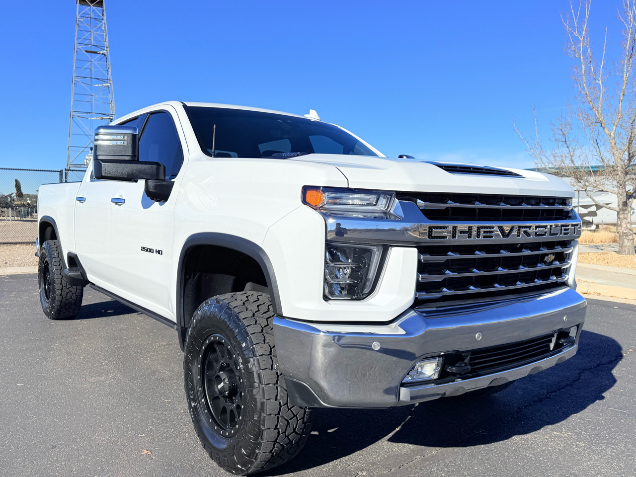 Chevrolet Silverado 2500HD LTZ Crew Cab 4WD 2020