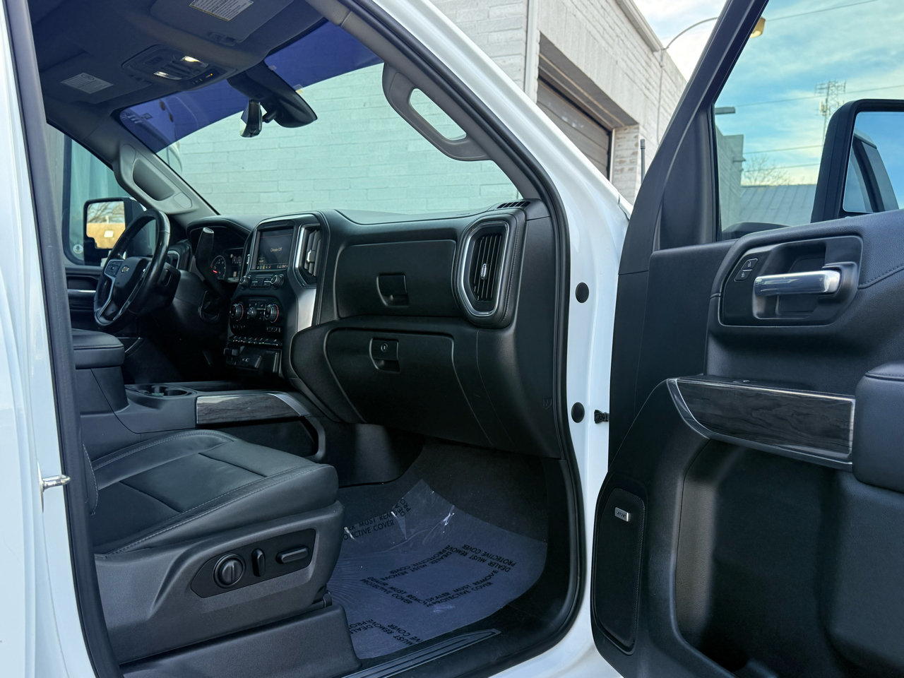 Chevrolet Silverado 2500HD LTZ Crew Cab 4WD 2020