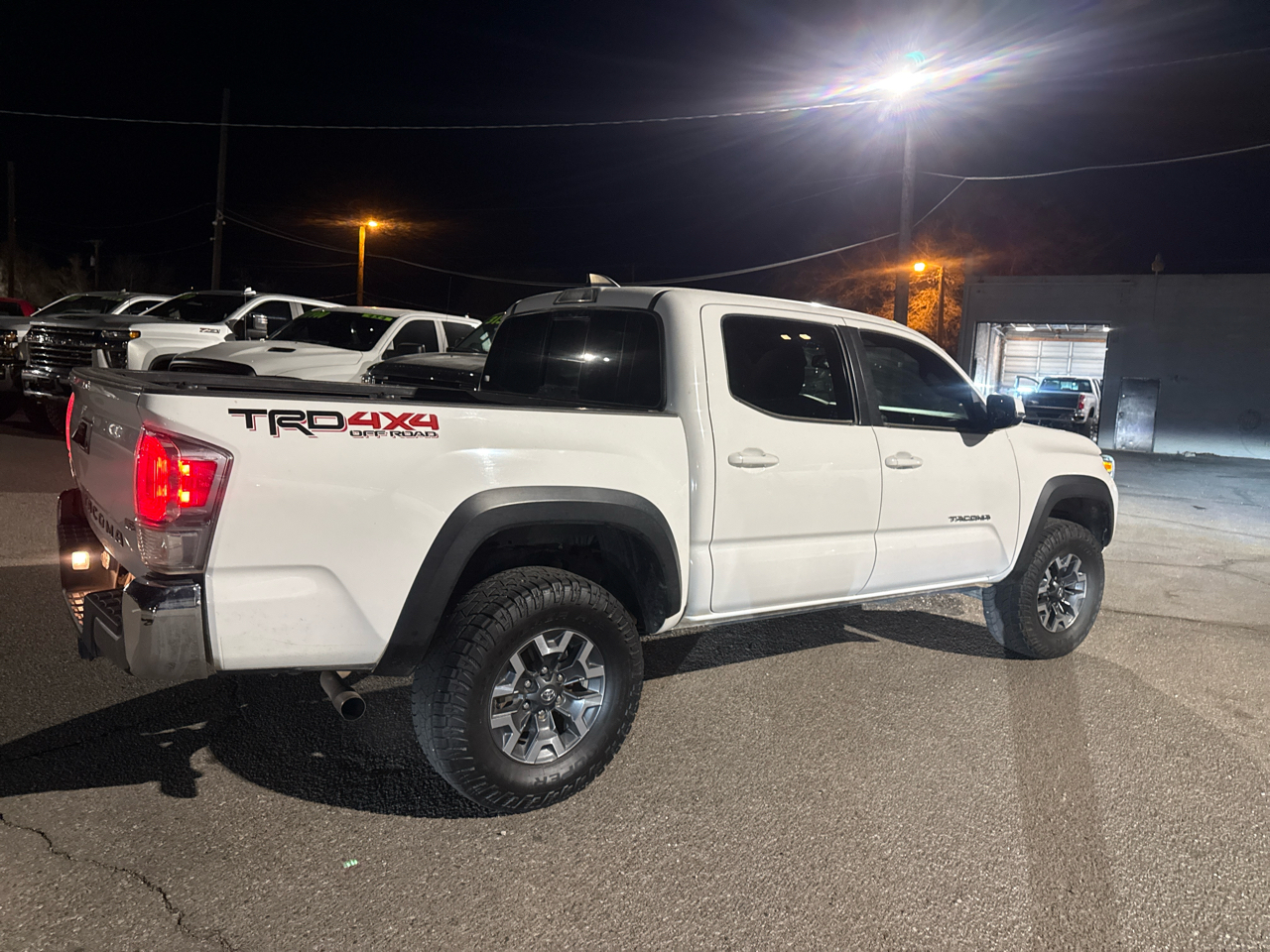 Toyota Tacoma TRD Offroad Dbl Cab 4WD at 2023