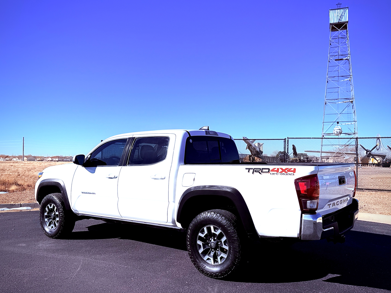 Toyota Tacoma TRD Offroad Dbl Cab 4WD at 2023