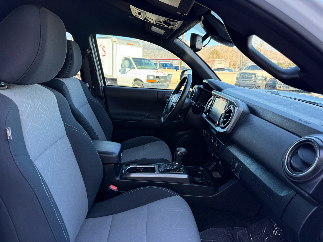 Toyota Tacoma TRD Offroad Dbl Cab 4WD at 2023