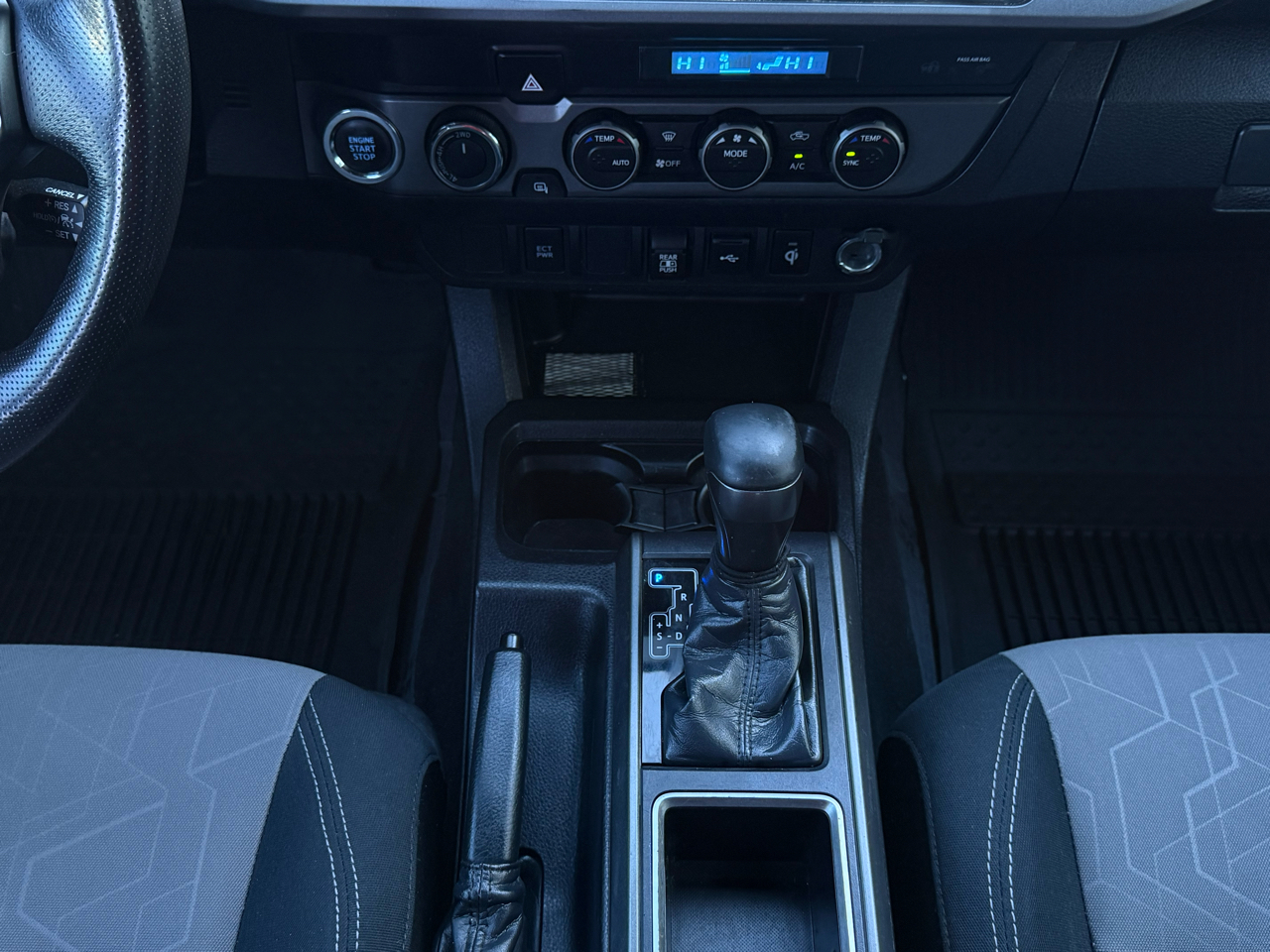 Toyota Tacoma TRD Offroad Dbl Cab 4WD at 2023