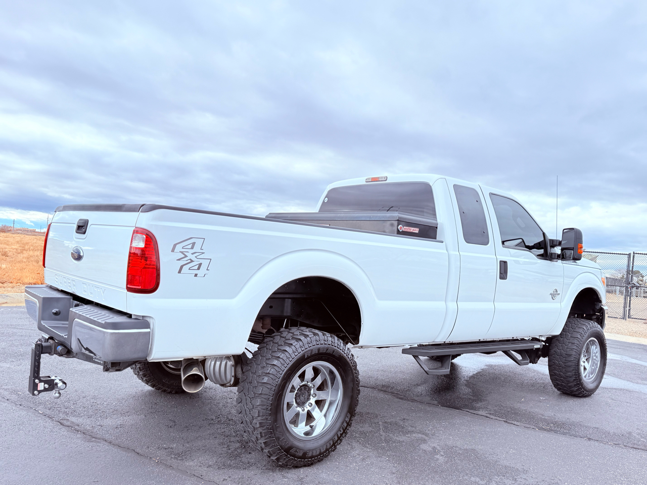 Ford F-250 SD XLT SuperCab Long Bed 4WD 2014