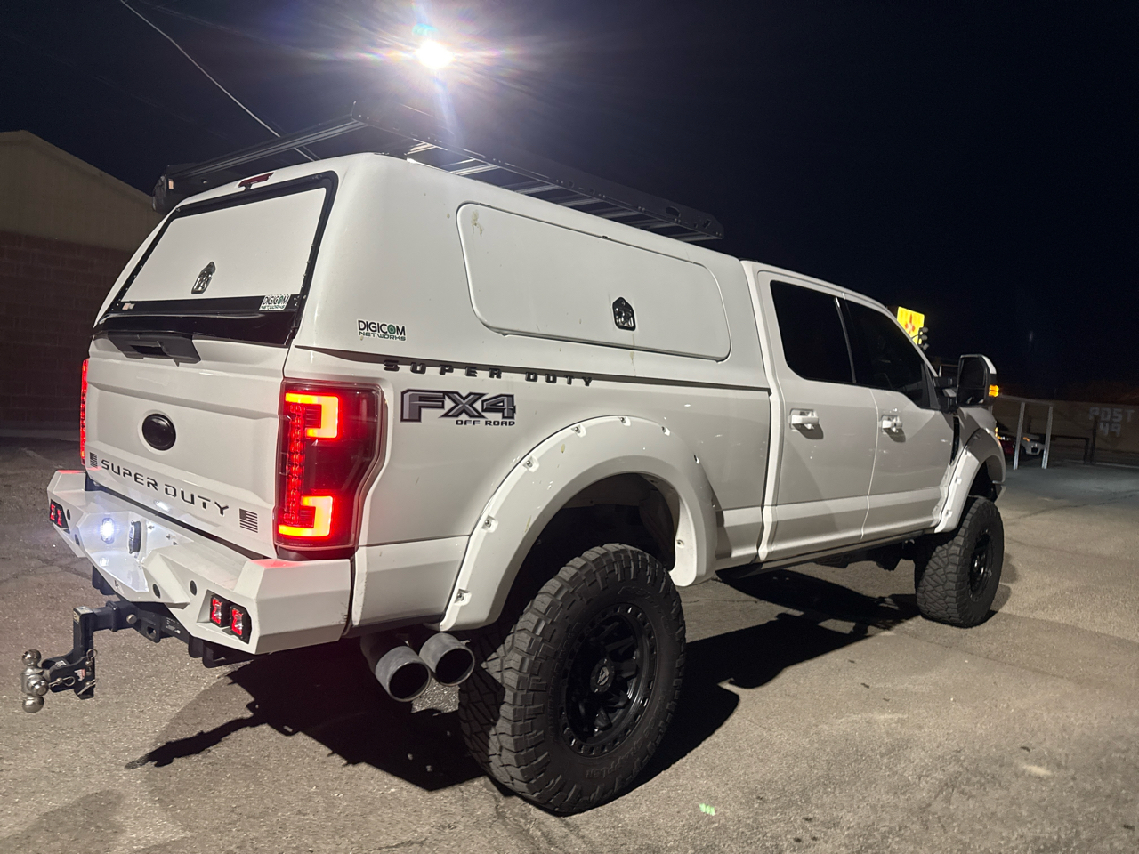 Ford F-350 SD Lariat Crew Cab 4WD 2019
