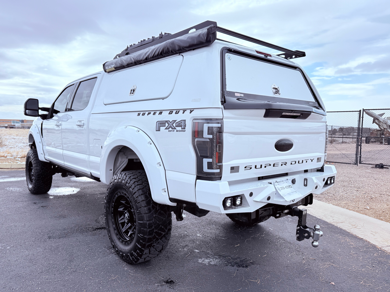 Ford F-350 SD Lariat Crew Cab 4WD 2019