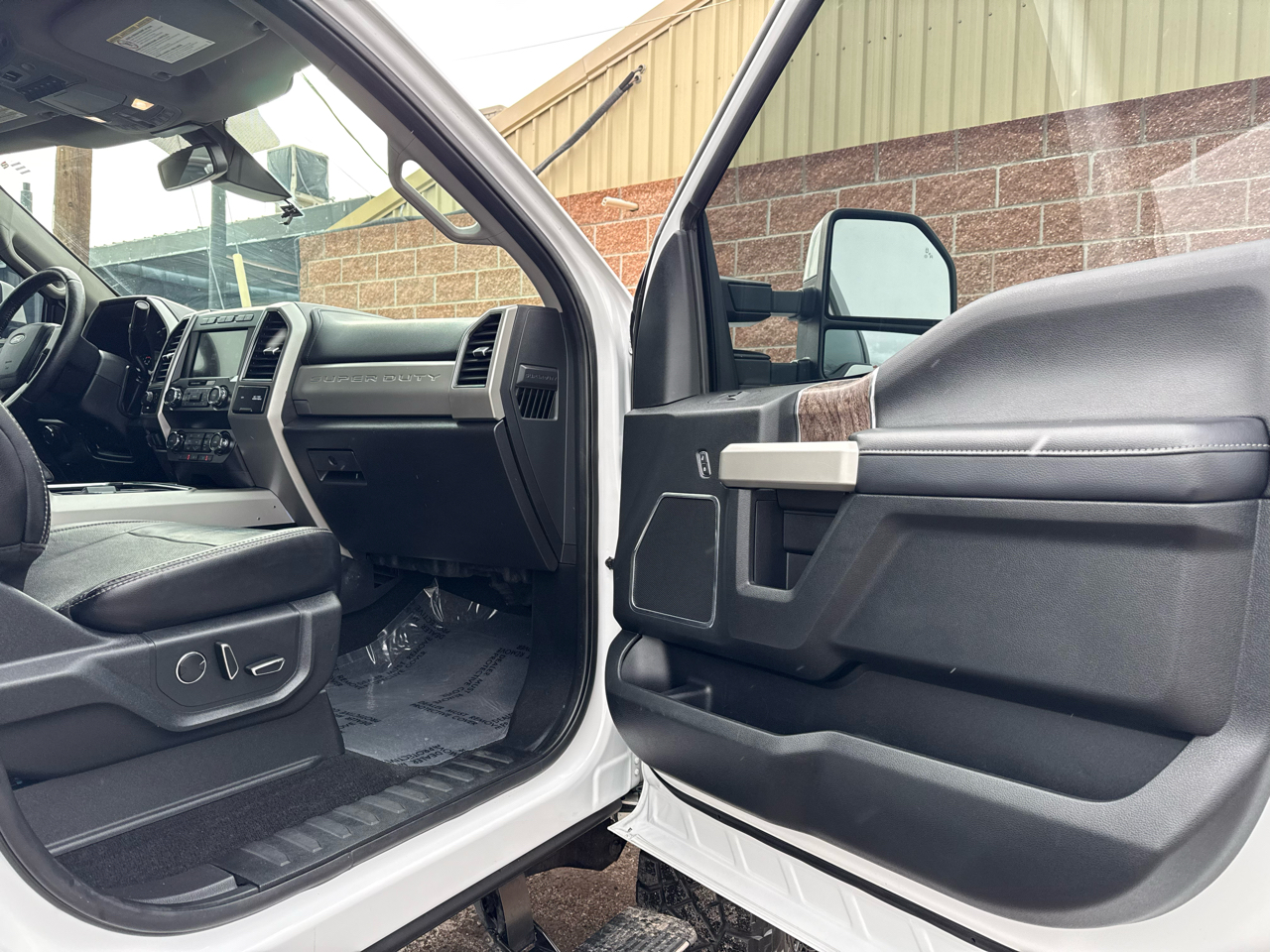 Ford F-350 SD Lariat Crew Cab 4WD 2019