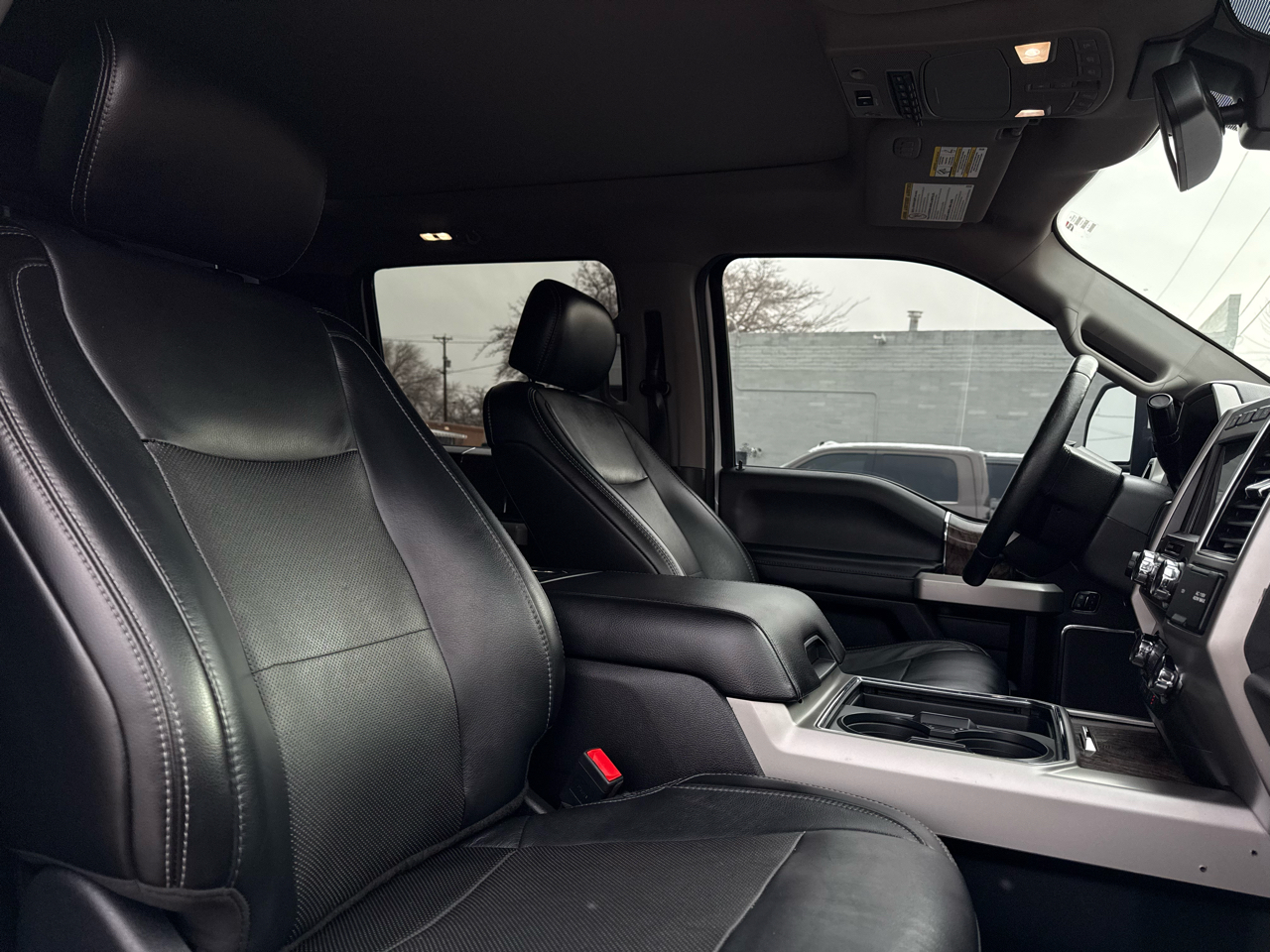 Ford F-350 SD Lariat Crew Cab 4WD 2019