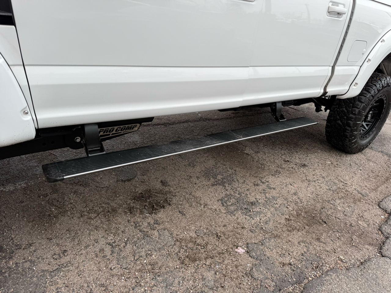 Ford F-350 SD Lariat Crew Cab 4WD 2019