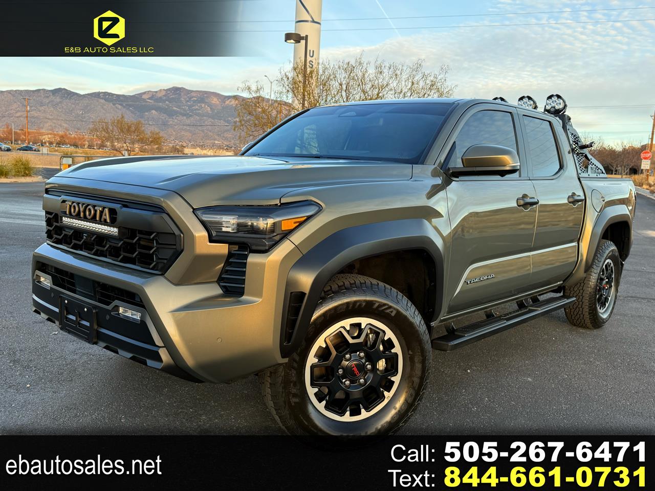 2024 Toyota Tacoma TRD Off Road's photo