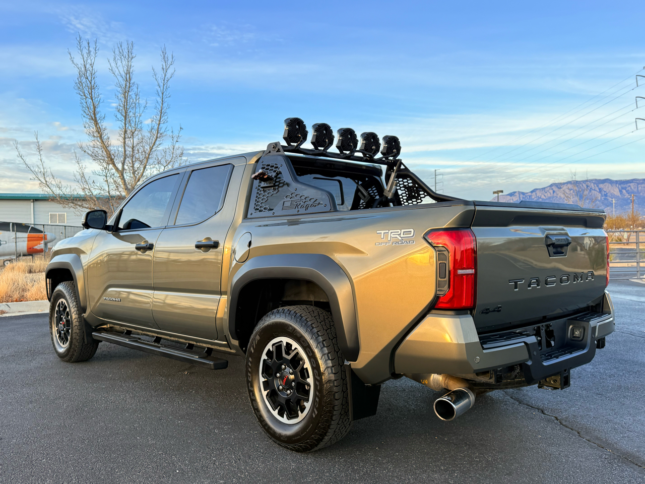 Toyota Tacoma TRD Sport Double Cab 4WD V6 2024