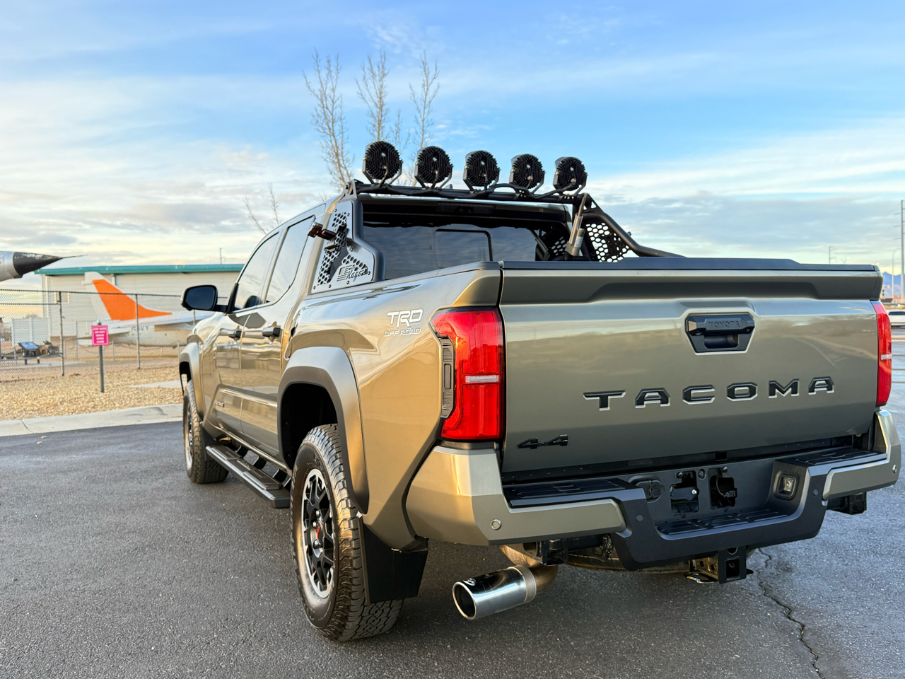 Toyota Tacoma TRD Sport Double Cab 4WD V6 2024