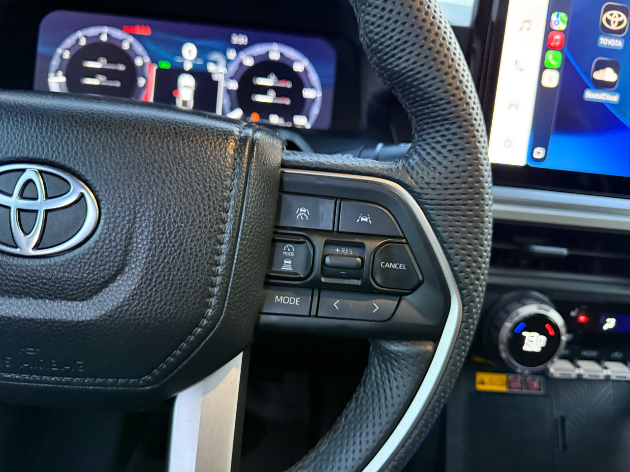 Toyota Tacoma TRD Sport Double Cab 4WD V6 2024