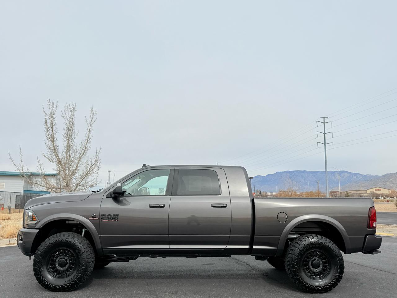RAM 2500 Laramie Mega Cab 4WD 2018