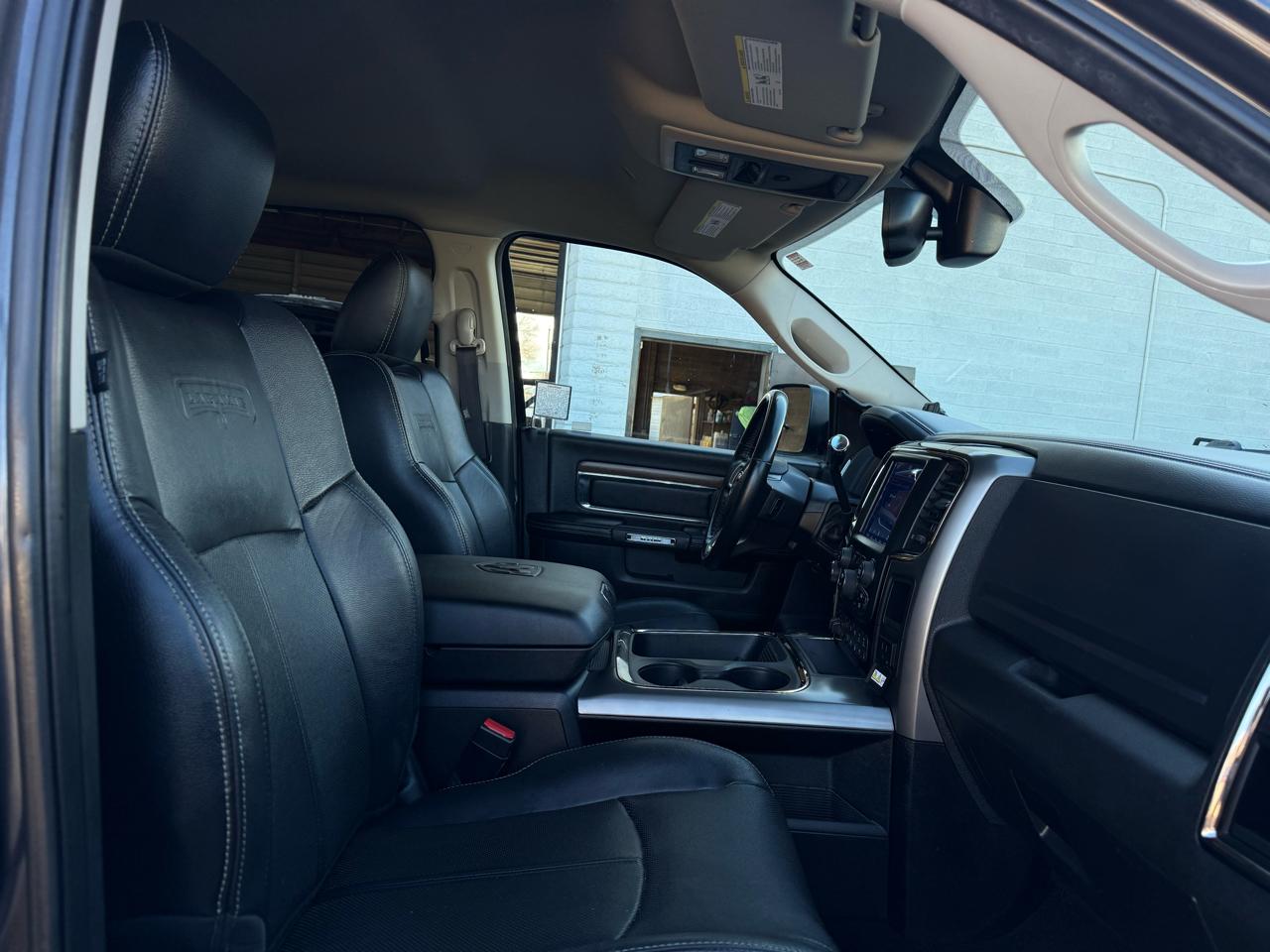 RAM 2500 Laramie Mega Cab 4WD 2018