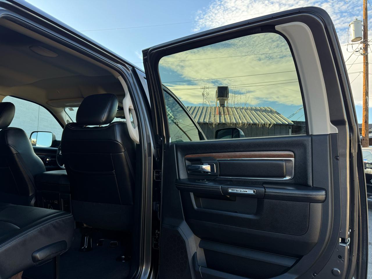 RAM 2500 Laramie Mega Cab 4WD 2018