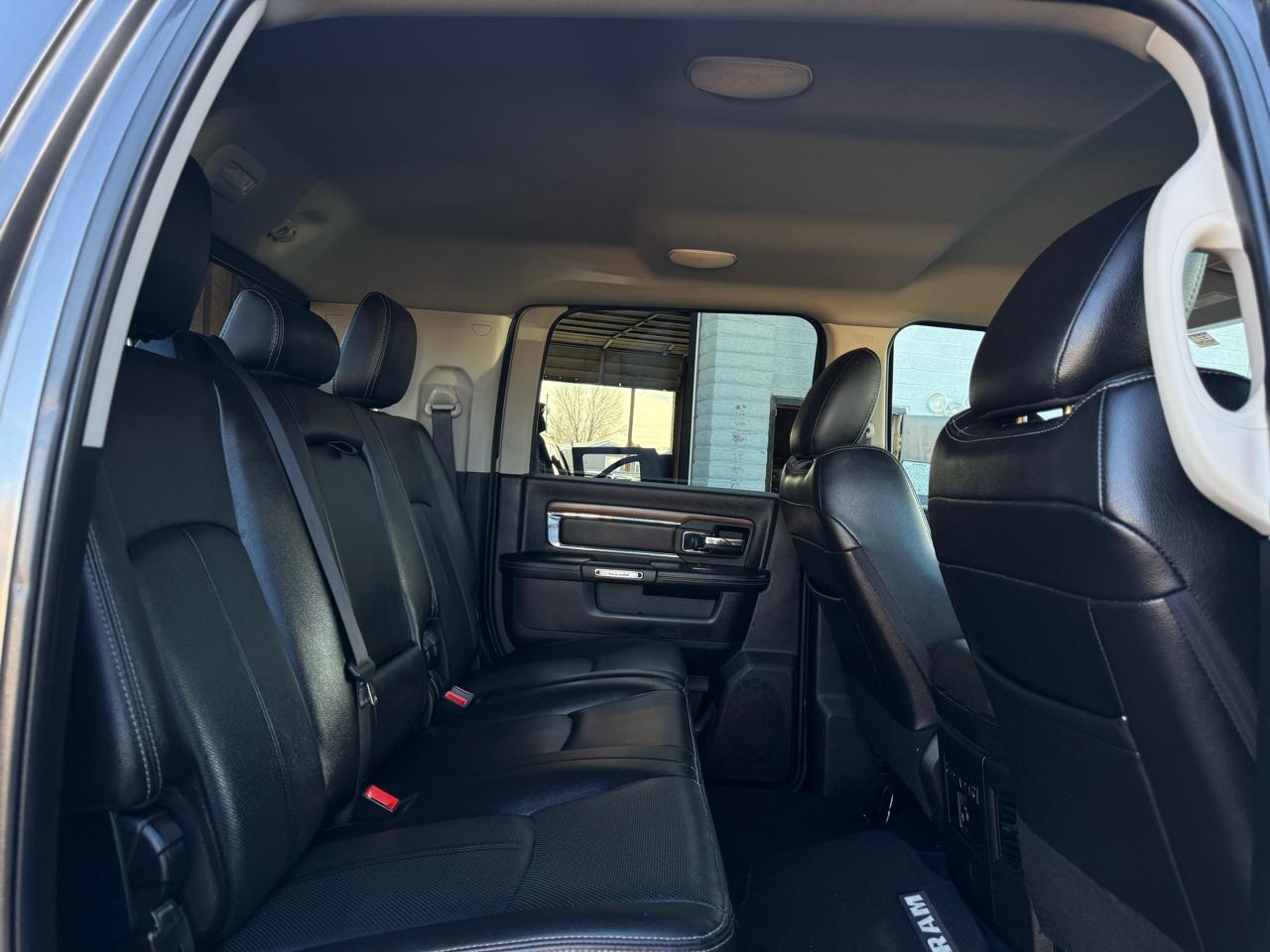 RAM 2500 Laramie Mega Cab 4WD 2018