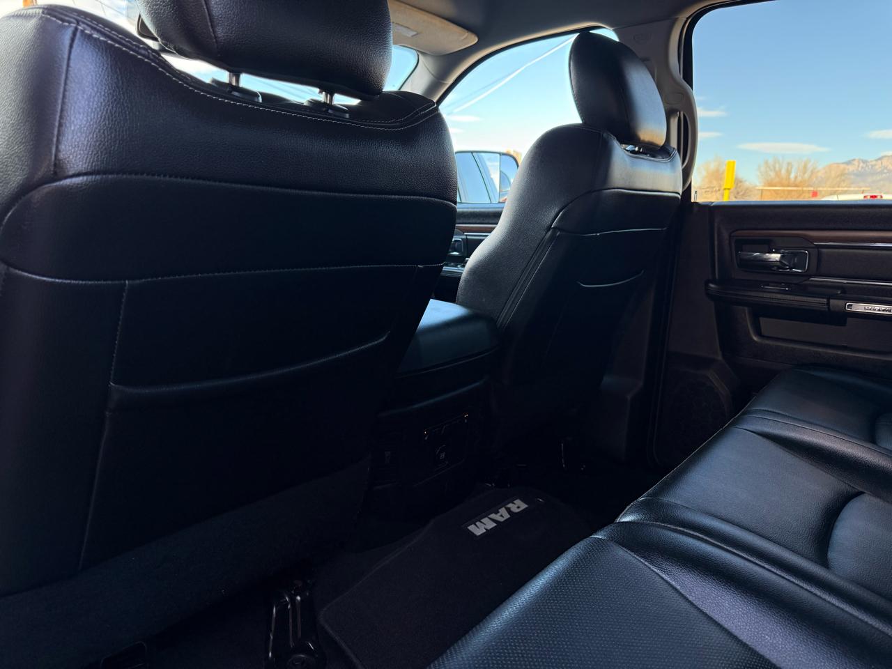 RAM 2500 Laramie Mega Cab 4WD 2018