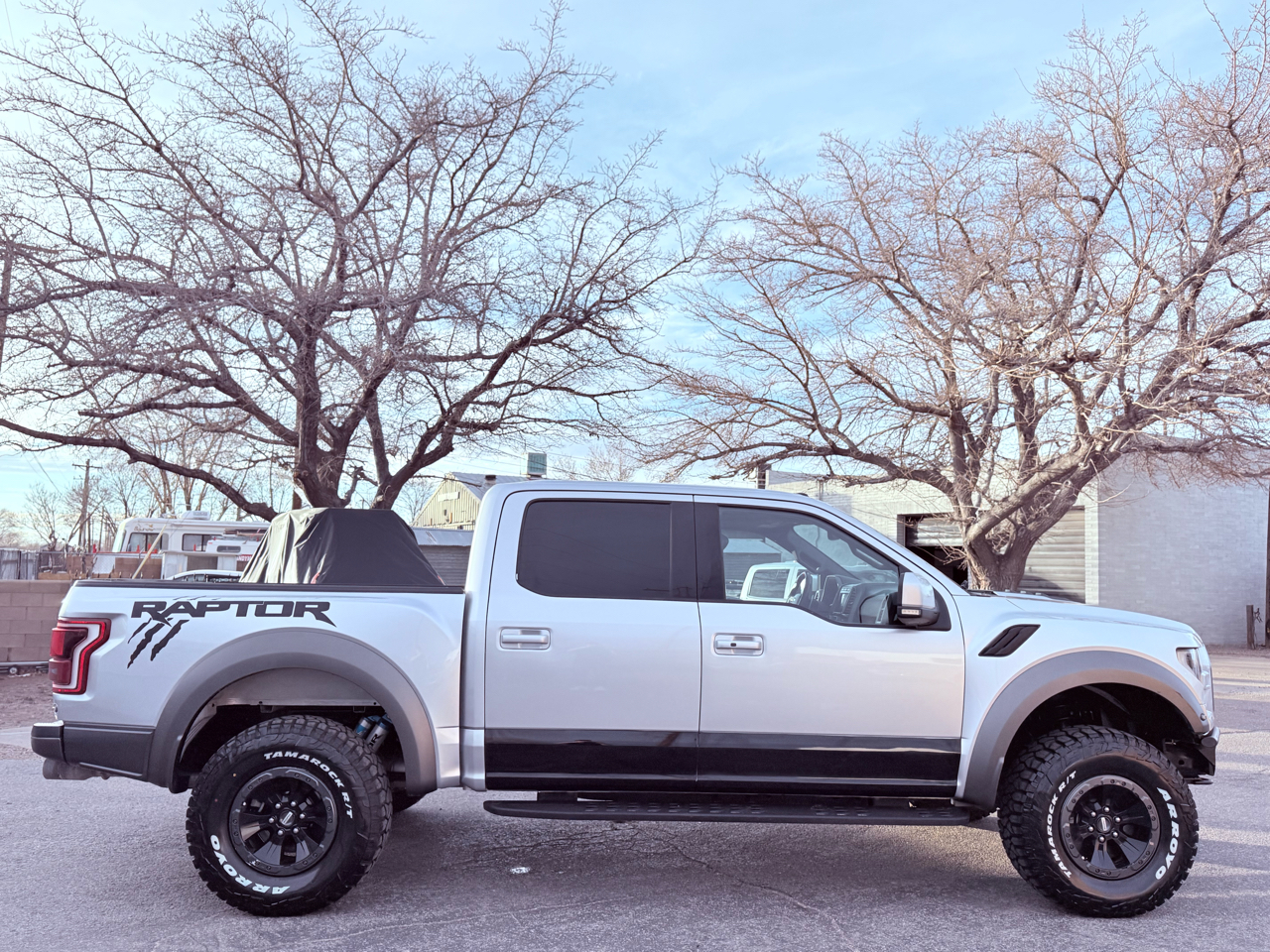 Ford F-150 Raptor SuperCrew 4WD 2018