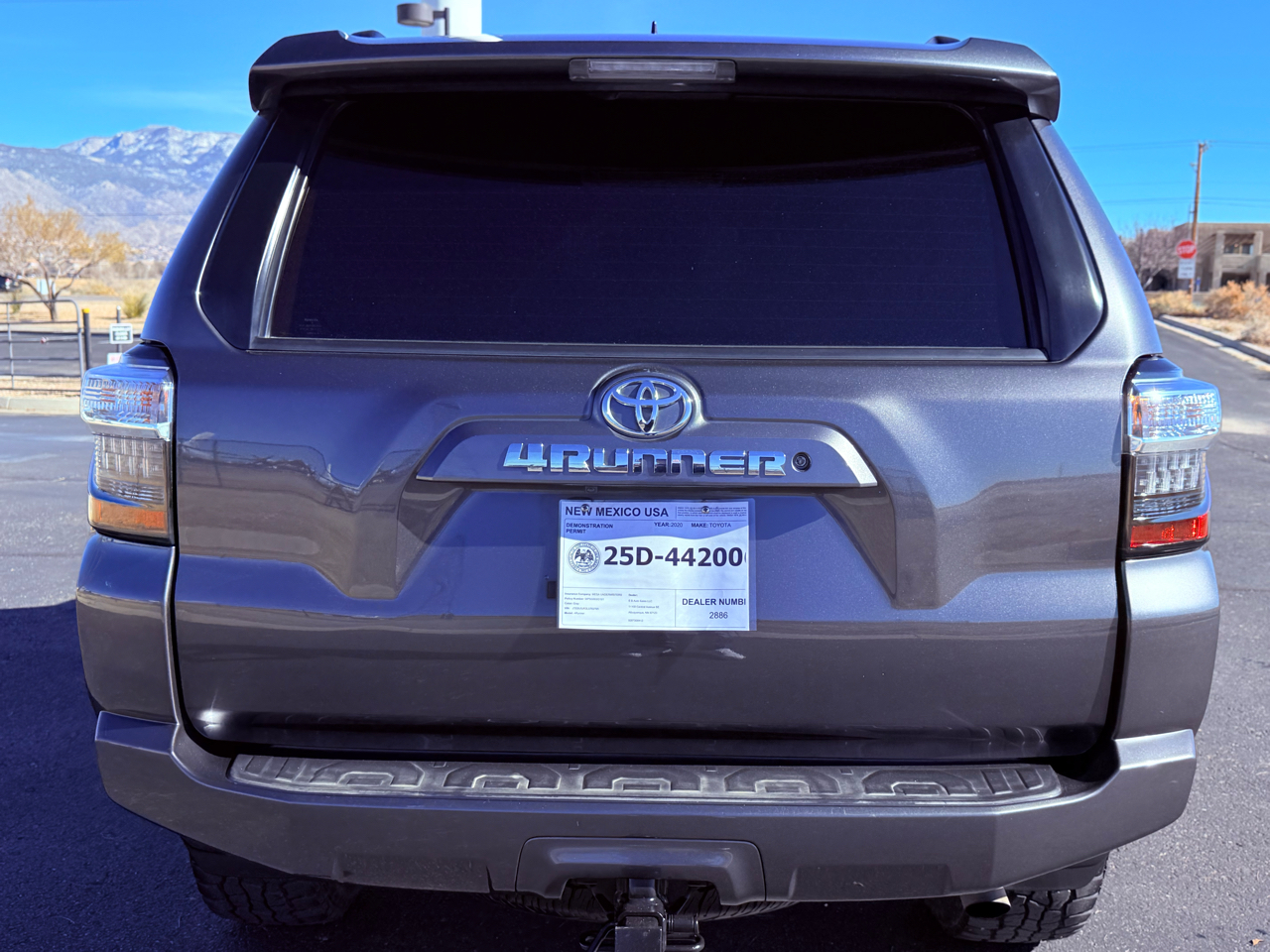 Toyota 4Runner SR5 4WD 2020