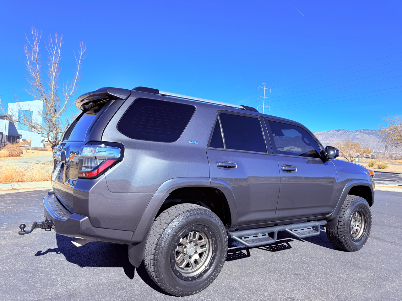 Toyota 4Runner SR5 4WD 2020