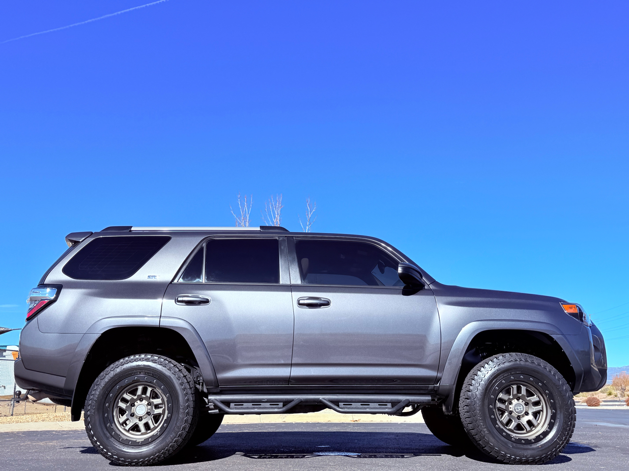 Toyota 4Runner SR5 4WD 2020