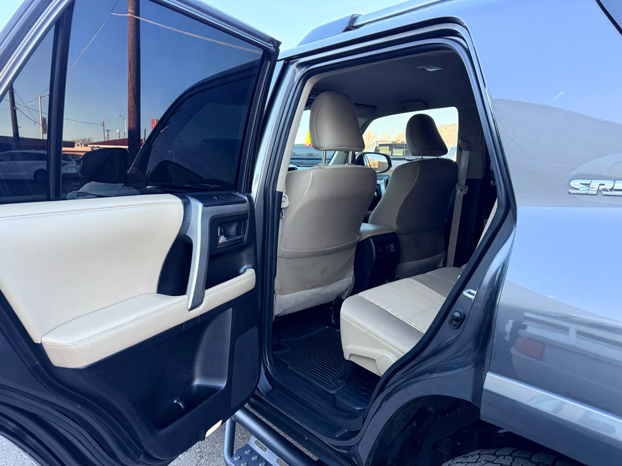 Toyota 4Runner SR5 4WD 2020