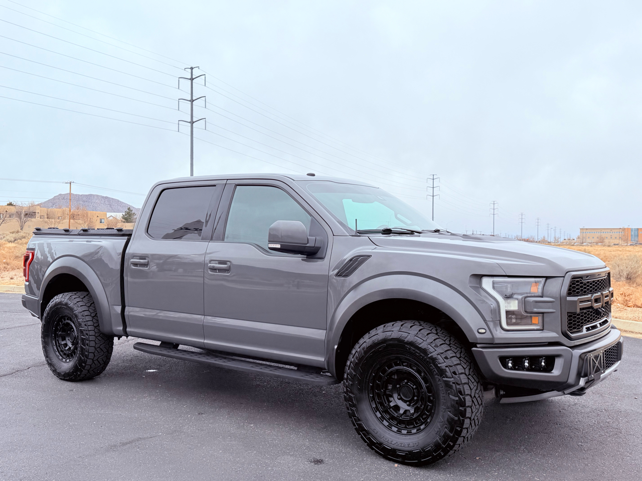 Ford F-150 Raptor SuperCrew 4WD 2018