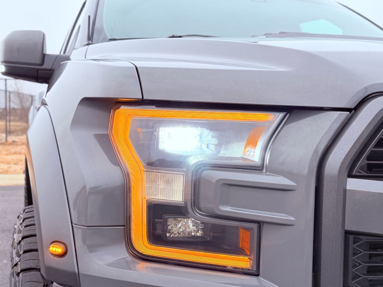 Ford F-150 Raptor SuperCrew 4WD 2018