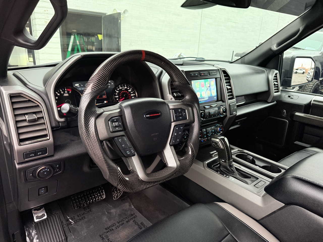 Ford F-150 Raptor SuperCrew 4WD 2018