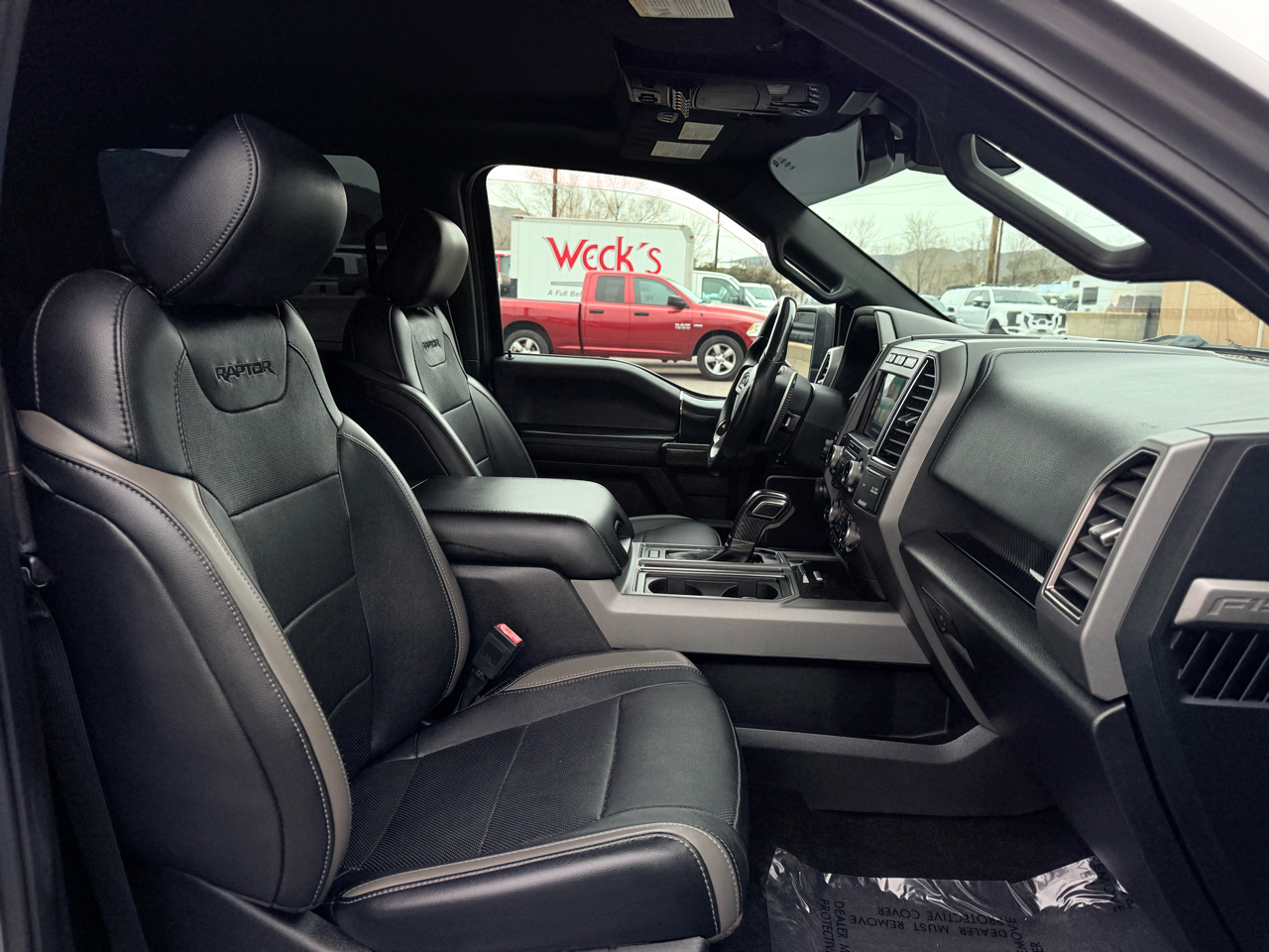 Ford F-150 Raptor SuperCrew 4WD 2018