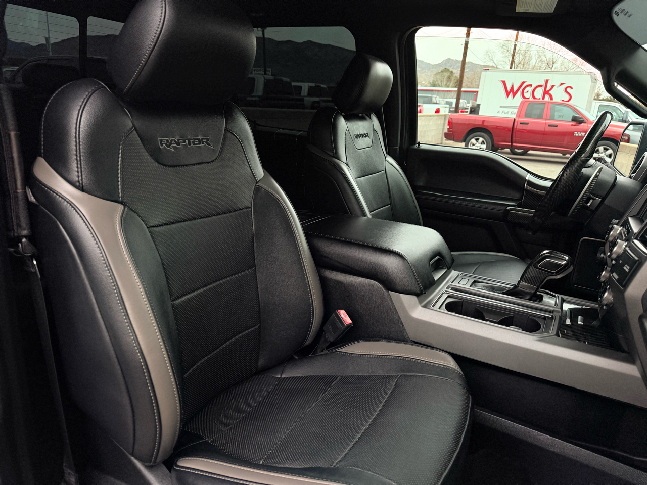 Ford F-150 Raptor SuperCrew 4WD 2018