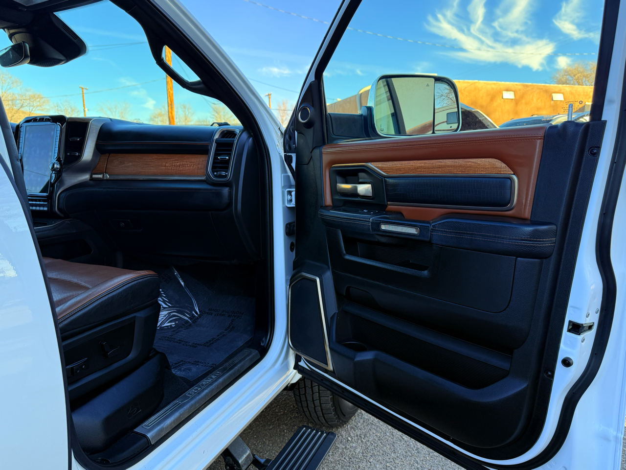 RAM 3500 Longhorn Crew Cab LWB 4WD DRW 2019