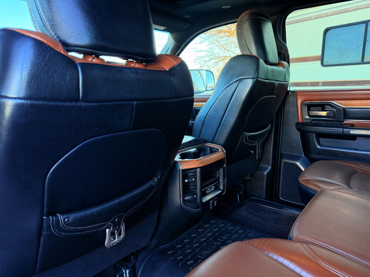 RAM 3500 Longhorn Crew Cab LWB 4WD DRW 2019