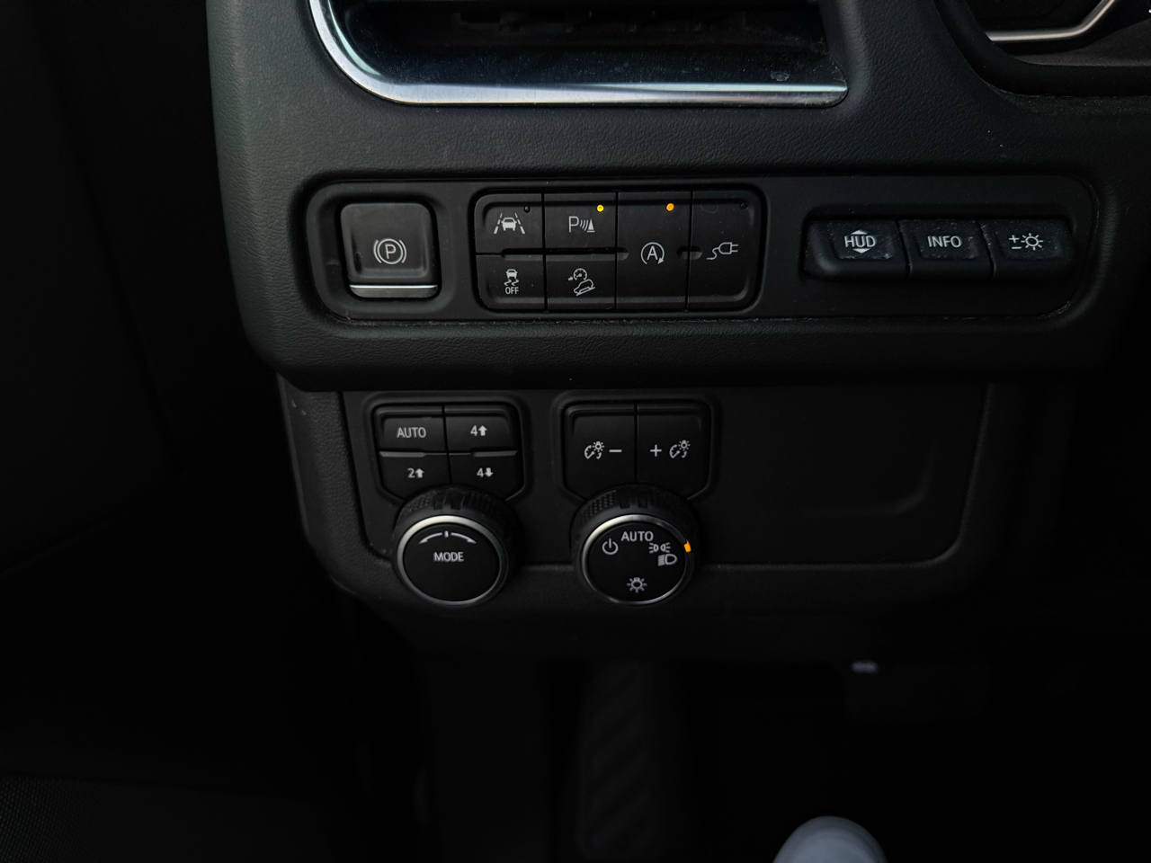 Chevrolet Tahoe High Country 4WD 2021